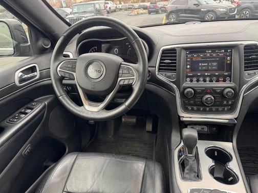 2018 Jeep Grand Cherokee Sterling Edition