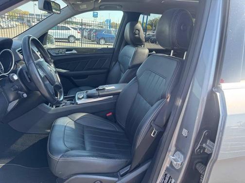 2016 Mercedes-Benz GL-Class 4MATIC
