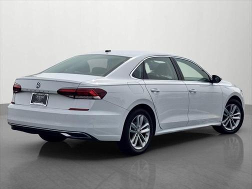 2020 Volkswagen Passat 2.0T SE