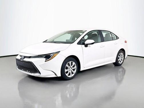 Super White 2021 Toyota Corolla LE