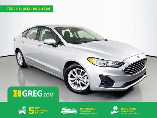 Ingot Silver Metallic 2019 Ford Fusion SE