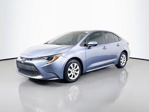 CELESTITE 2022 Toyota Corolla LE