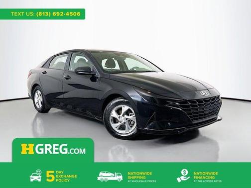Onyx Black 2023 Hyundai ELANTRA SE