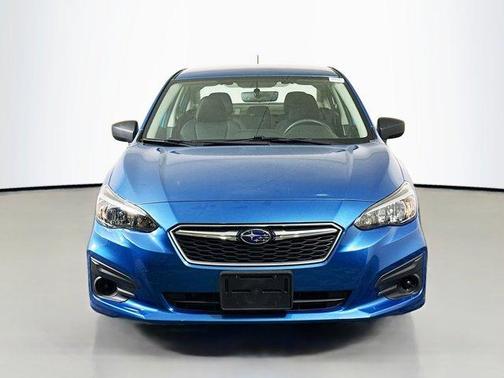 Island Blue Pearl 2017 Subaru Impreza 2.0i