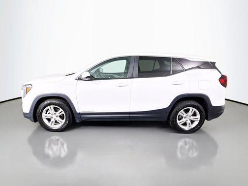 Summit White 2022 GMC Terrain SLE