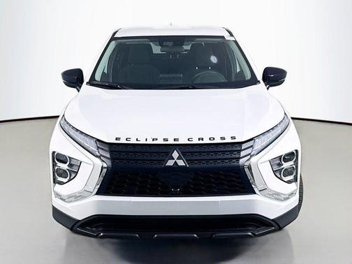 Oxford White 2024 Mitsubishi Eclipse Cross EDITION