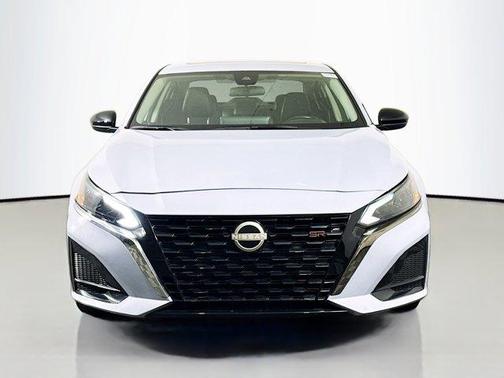 Gray Sky Pearl 2023 Nissan Altima 2.5 SR