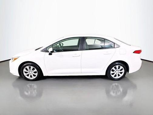 Ice 2024 Toyota Corolla LE