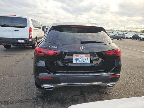 2025 Mercedes-Benz GLA 250 Base