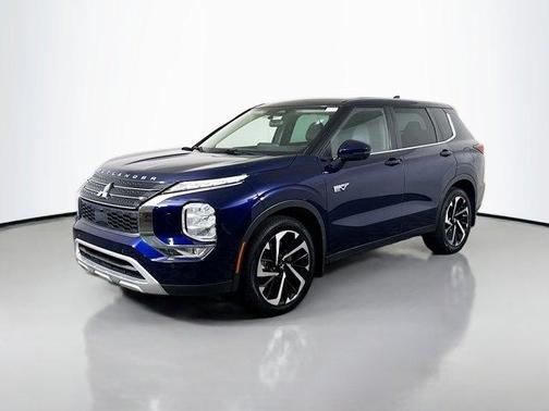2023 Mitsubishi Outlander PHEV SE