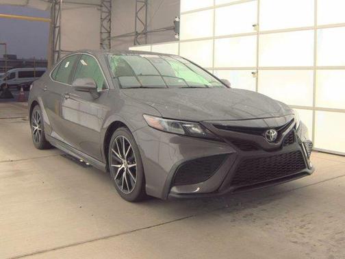 Predawn Gray Mica 2021 Toyota Camry SE