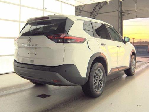 Glacier White 2023 Nissan Rogue S