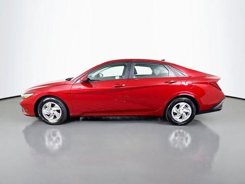 Red 2025 Hyundai ELANTRA SE