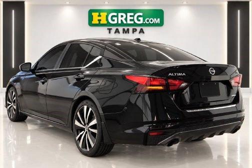 Black 2021 Nissan Altima 2.0 SR