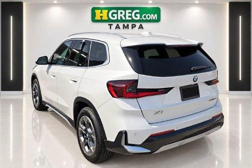 White Metallic 2026 BMW X1 xDrive28i