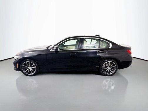 2020 BMW 330 i