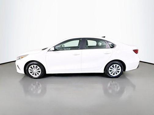 Clear White 2024 Kia Forte LX