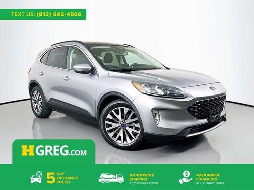 2022 Ford Escape Titanium Hybrid