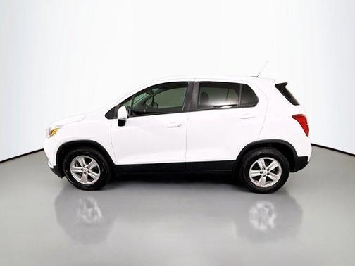 Summit White 2021 Chevrolet Trax LS
