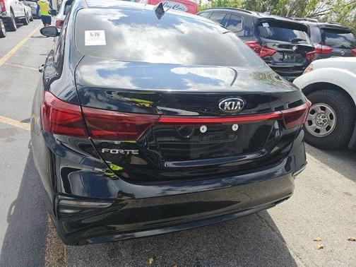Aurora Black 2020 Kia Forte LXS