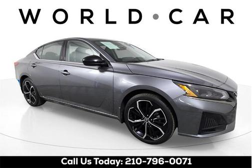 2025 Nissan Altima SR