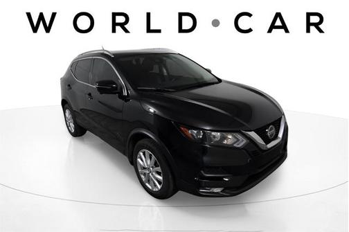 2022 Nissan Rogue Sport SV