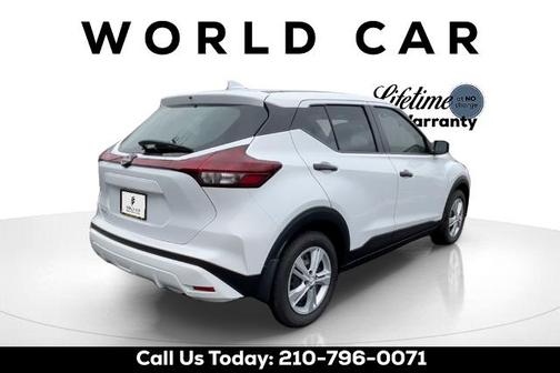 2025 Nissan Kicks Play S