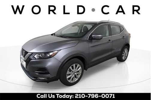 2022 Nissan Rogue Sport SV