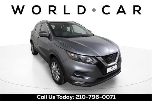 2022 Nissan Rogue Sport SV