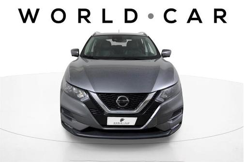 2022 Nissan Rogue Sport SV