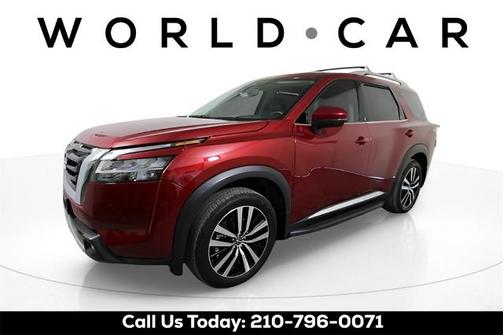 2023 Nissan Pathfinder Platinum