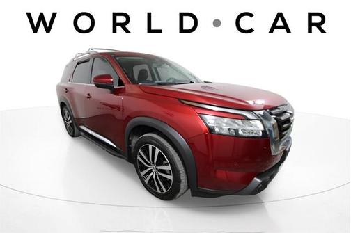 2023 Nissan Pathfinder Platinum