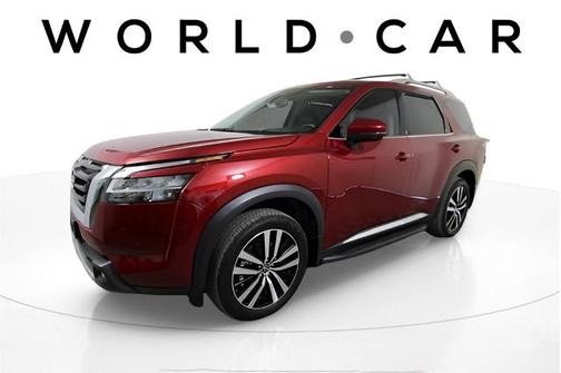 2023 Nissan Pathfinder Platinum