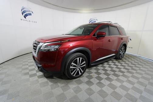 2023 Nissan Pathfinder Platinum