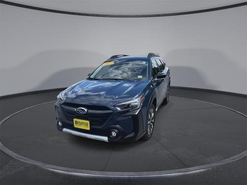 2025 Subaru Outback Limited XT