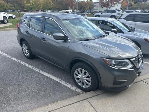 2017 Nissan Rogue S
