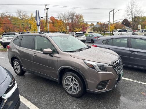 2023 Subaru Forester 2.5i Premium