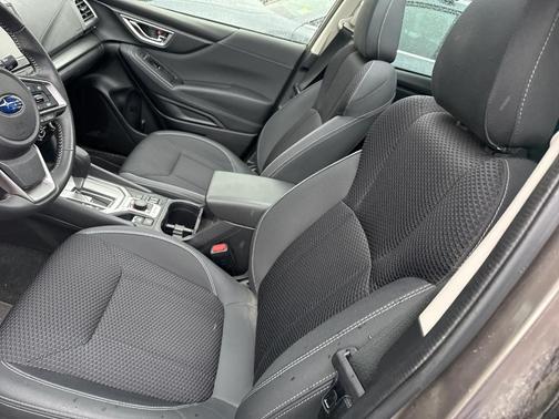 2023 Subaru Forester 2.5i Premium