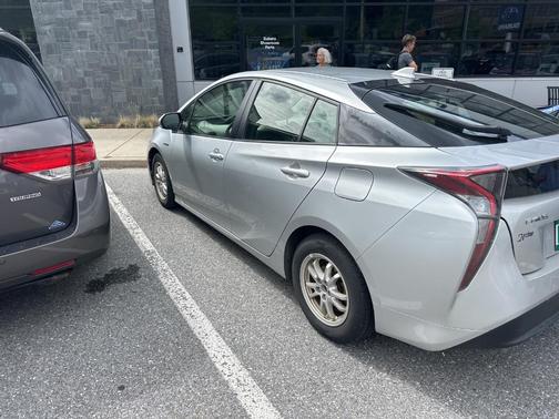 2016 Toyota Prius Two