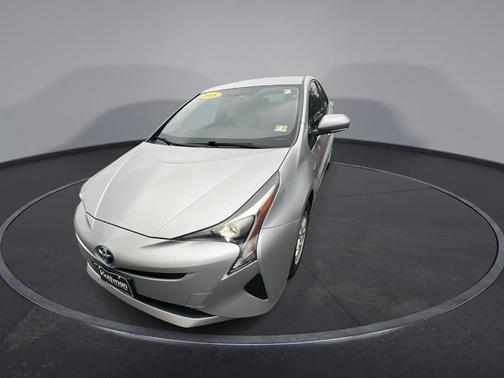 2016 Toyota Prius Two