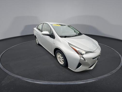 2016 Toyota Prius Two
