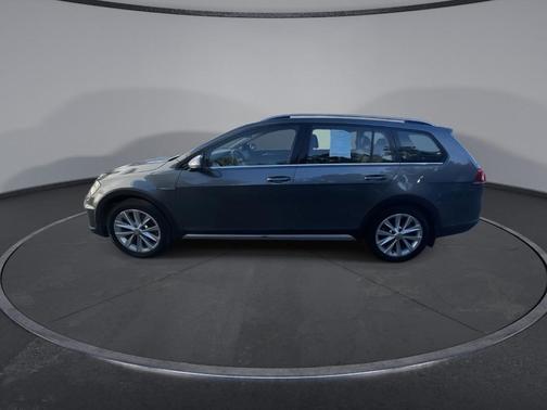 2017 Volkswagen Golf Alltrack TSI SE