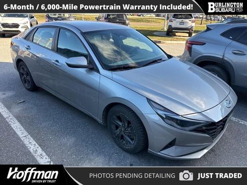 2022 Hyundai ELANTRA SEL