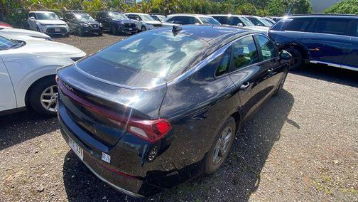 Ebony Black 2023 Kia K5 LXS