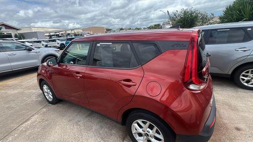 Mars Orange 2022 Kia Soul LX