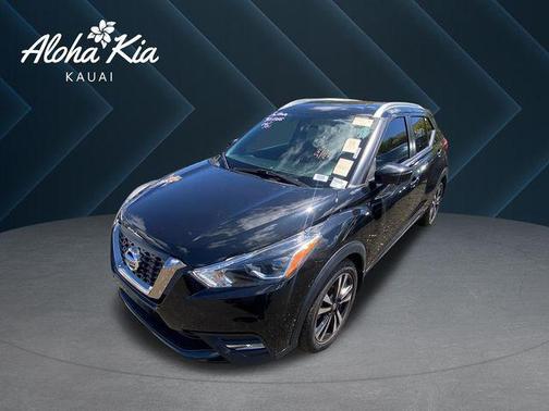 Super Black 2018 Nissan Kicks SR