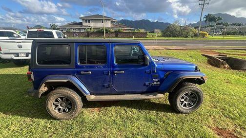 Ocean Blue Metallic Clearcoat 2018 Jeep Wrangler Unlimited Sahara
