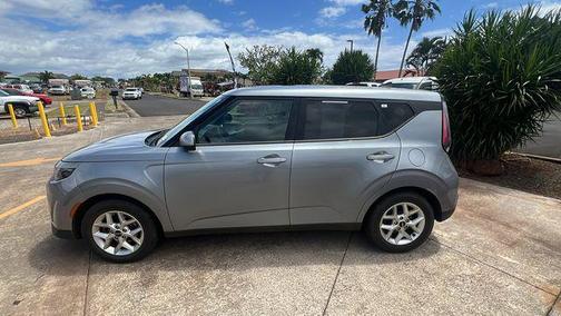Steel Gray 2023 Kia Soul LX