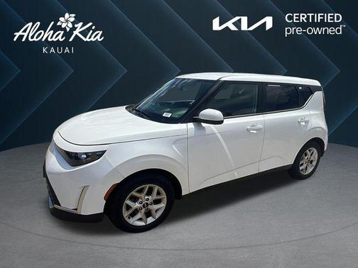 Snow White Pearl 2023 Kia Soul LX