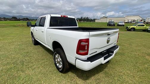 Bright White Clearcoat 2024 RAM 2500 Laramie Crew Cab 4x4 6'4' Box
